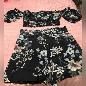 Cute 2 Piece set, shorts and top! NWOT XL